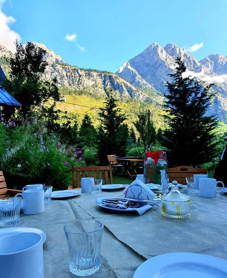 Guesthouse Demushi Valbone Zewnętrze zdjęcie