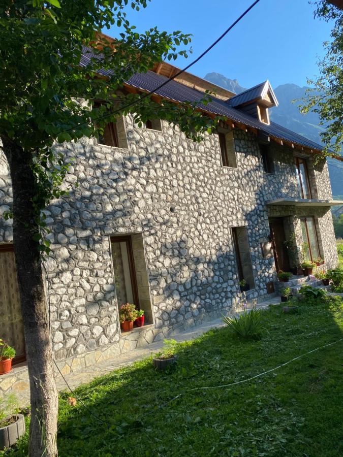 Guesthouse Demushi Valbone Zewnętrze zdjęcie